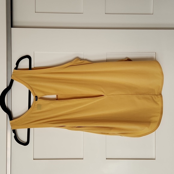 Prana Split Back Tank - Picture 3 of 3